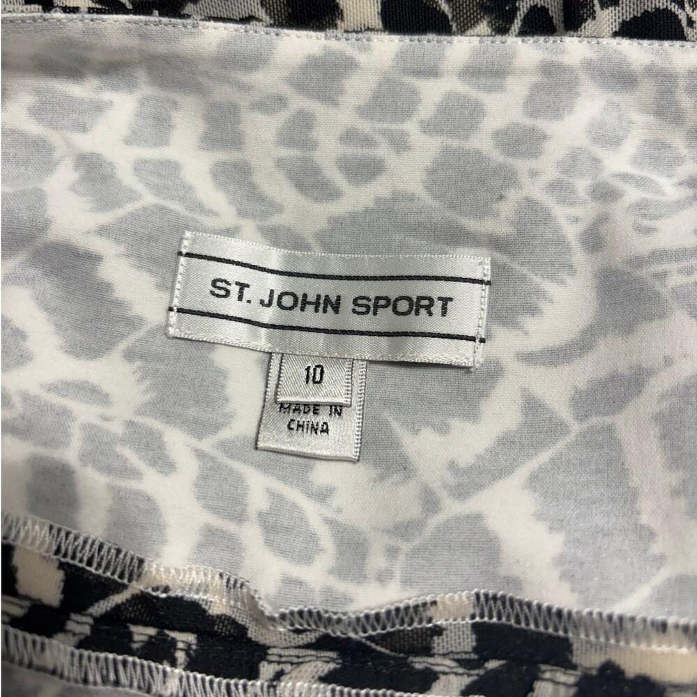 St. John Sport Mesh Overlay Animal Print Midi Skirt Size 10 Black Cream - Picture 3 of 5